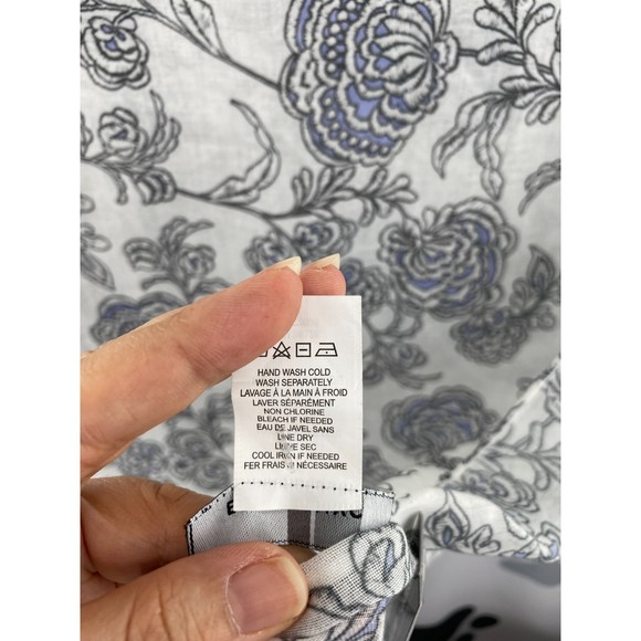 Echo 23 NWT Valencia Bi Color Floral Wrap Quick Dry Wrinkle Resist White OS New - Picture 8 of 9